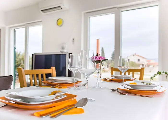 Nora Semesterbostad *